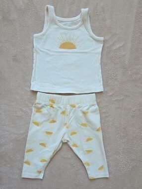 Grayson Mini Tank Top and Leggings Set with Yellow Sun Print 0-3m